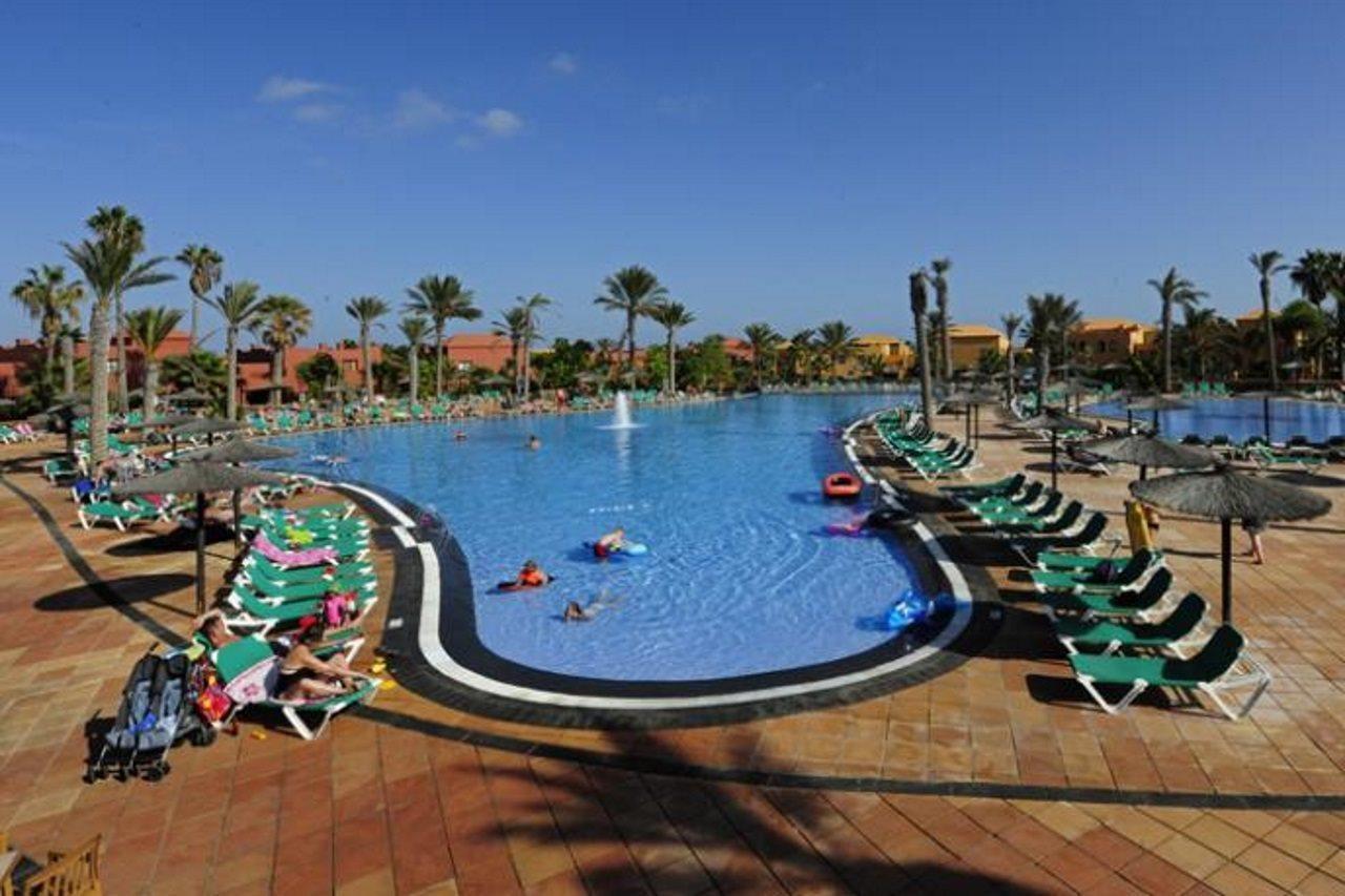 Oasis Papagayo Sport Resort Corralejo Exterior photo