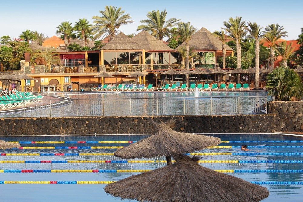 Oasis Papagayo Sport Resort Corralejo Exterior photo