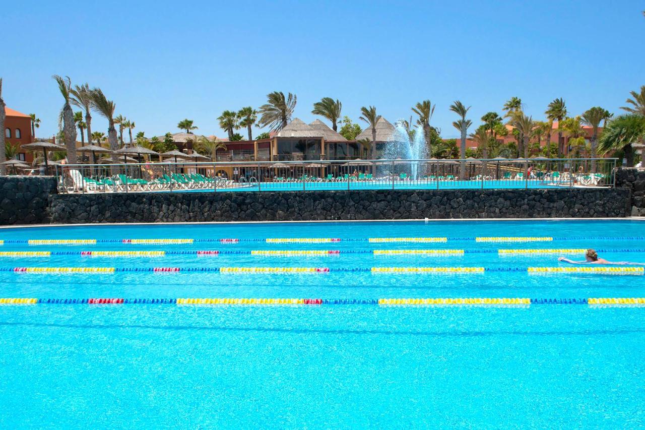 Oasis Papagayo Sport Resort Corralejo Exterior photo