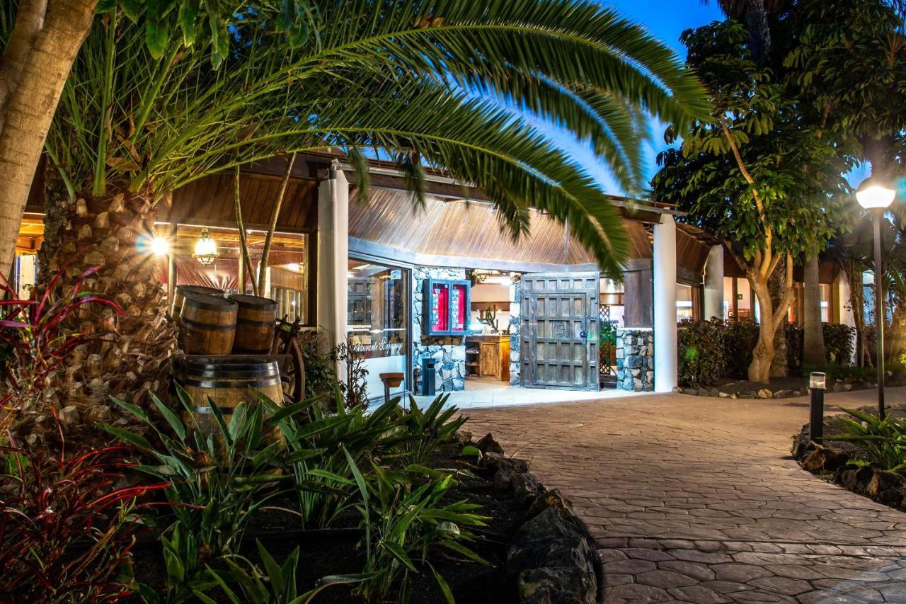 Oasis Papagayo Sport Resort Corralejo Exterior photo