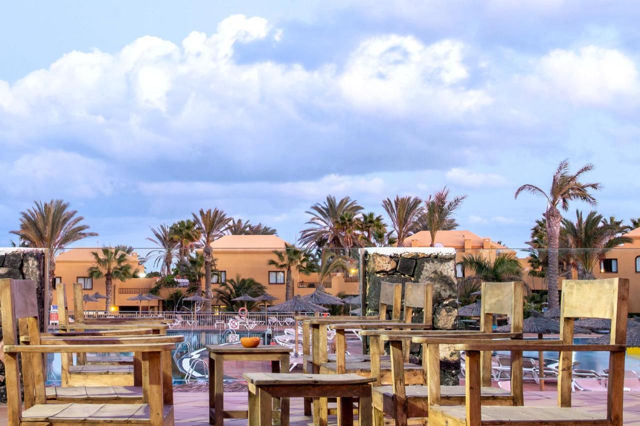 Oasis Papagayo Sport Resort Corralejo Exterior photo